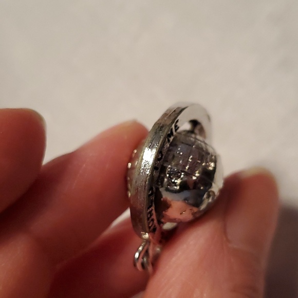 Vintage Monet spinning world charms - Picture 11 of 13